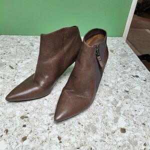 Via Spiga Taupe Leather Ankle Boots